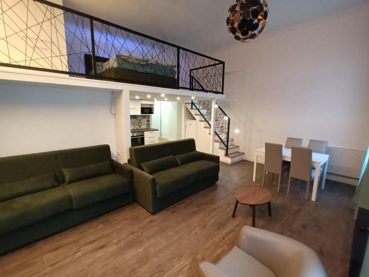 Duna River Shining Apartments Budapeste Exterior foto